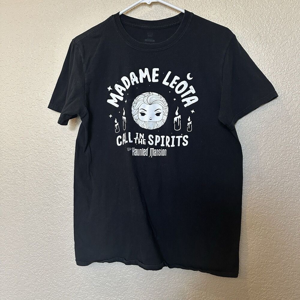 DISNEY FUNKO MADAME LEOTA‎ Call in the Spirits HAUNTED MANSION Short Sleeve SZ M